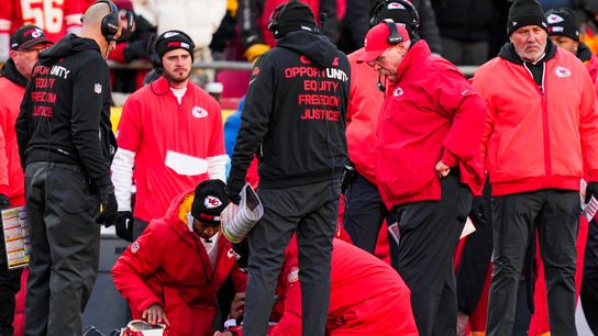 Mahomes Suffers ACL Injury, Leaving Chiefs’ Season in Ruins (The Lou Information Station)